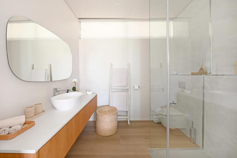 1 Bedroom Property for Sale in Beach Estate Western Cape